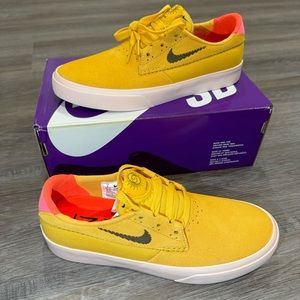 Nike SB Shane T Pollen Yellow Low Top Sneakers